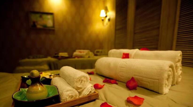 广东高端水疗spa会馆就这样带着清风月静抚慰了光阴悲喜